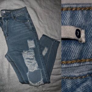 7 For All Mankind Women's Light Blue Boyfriend Jeans